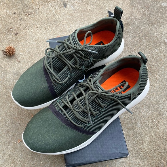 Under Armour SMGX Men's Running Shoe - New Athletic - Picture 8 of 16